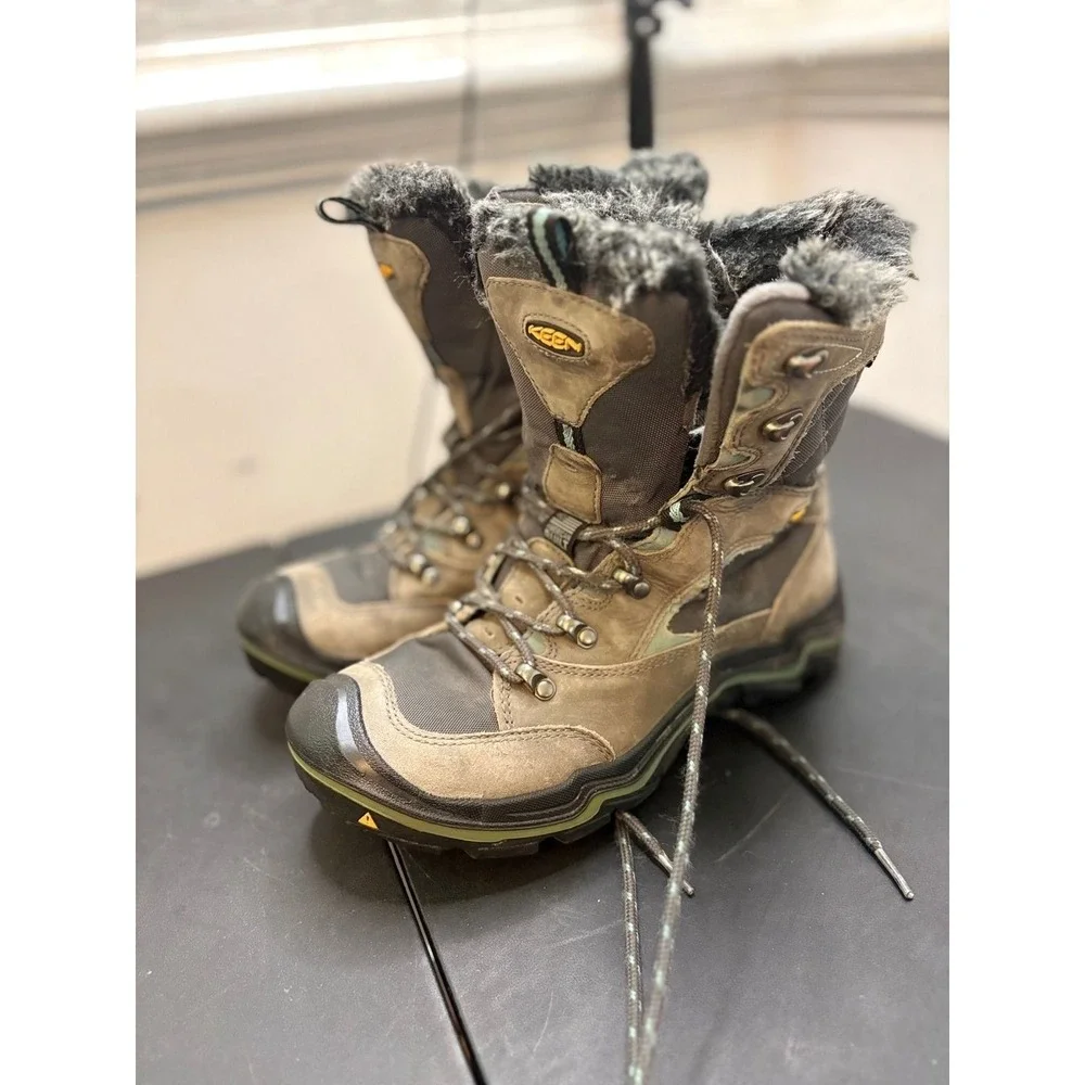 KEEN Durand Polar Waterproof Winter Boots Brown Gray Faux Fur Womens 8.5 1014143